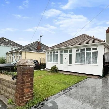 Uplands Grove Bungalow Ξενοδοχείο Γούλβερχαμπτον Εξωτερικό φωτογραφία